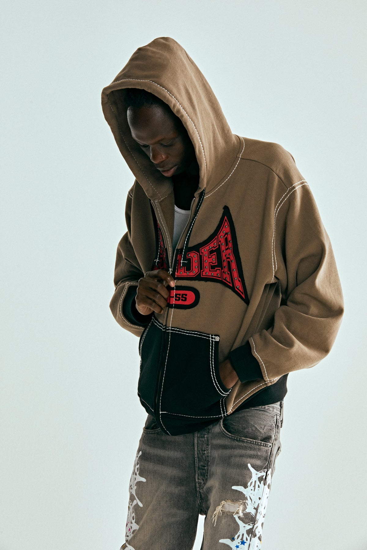 T&amp;F ZIP HOODIE
