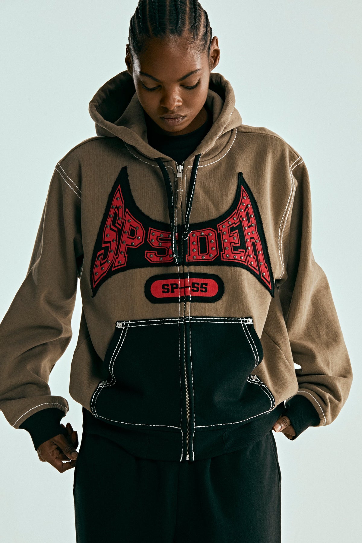 T&amp;F ZIP HOODIE